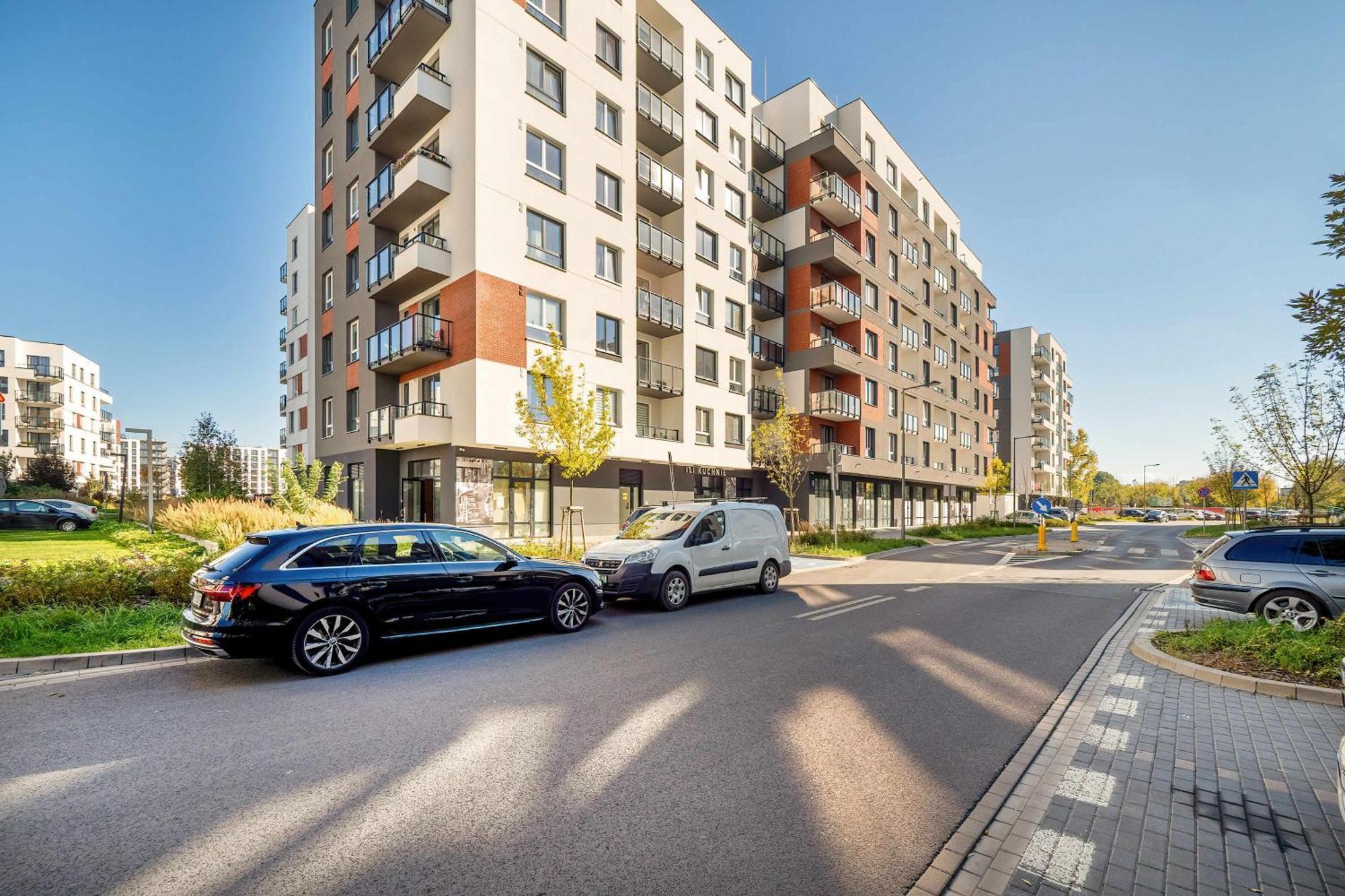 Air Conditioned In With Parking And Bathtub By Renters Apartamento Varsovia