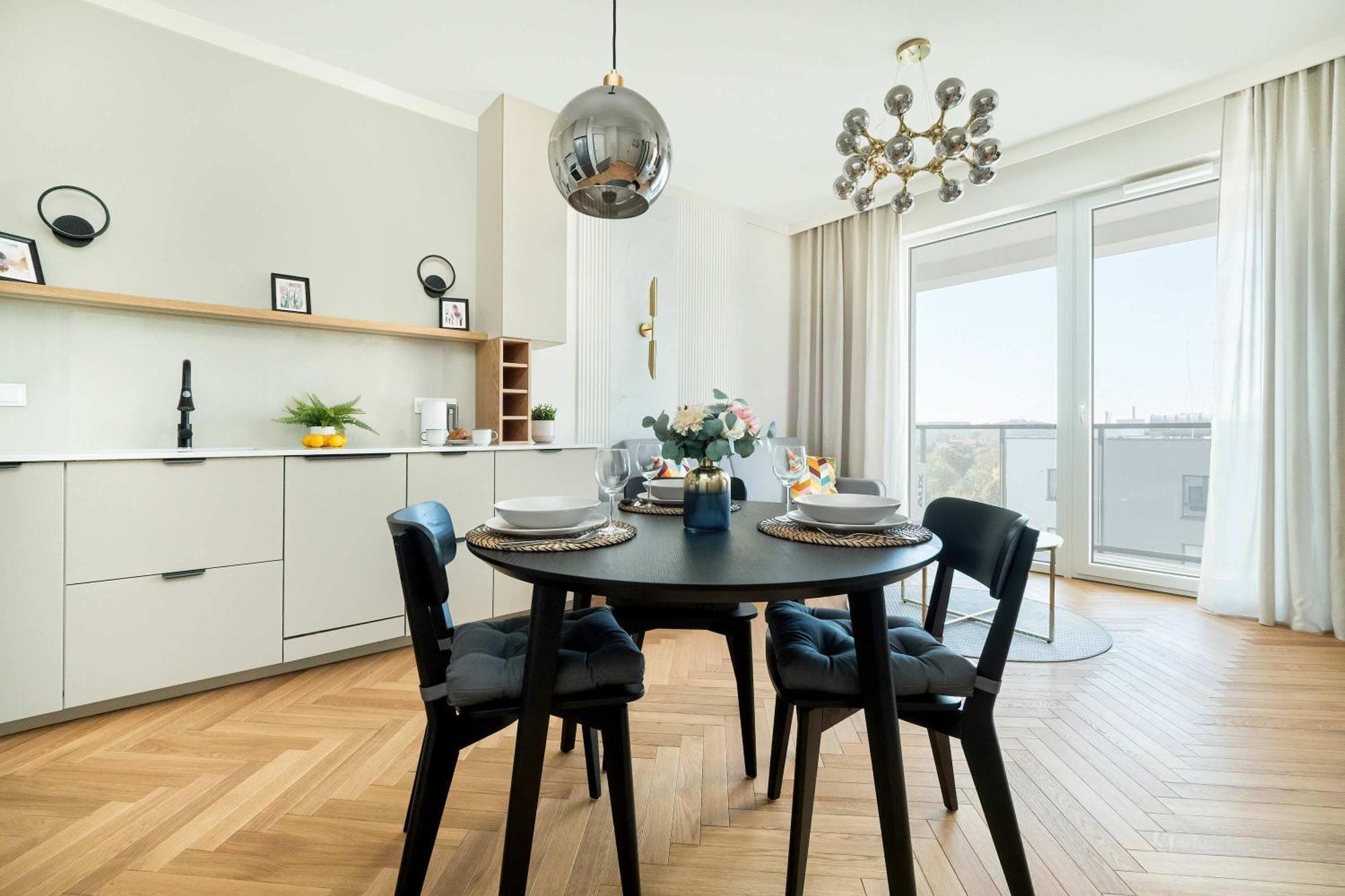 Air Conditioned In With Parking And Bathtub By Renters Apartamento Varsovia
