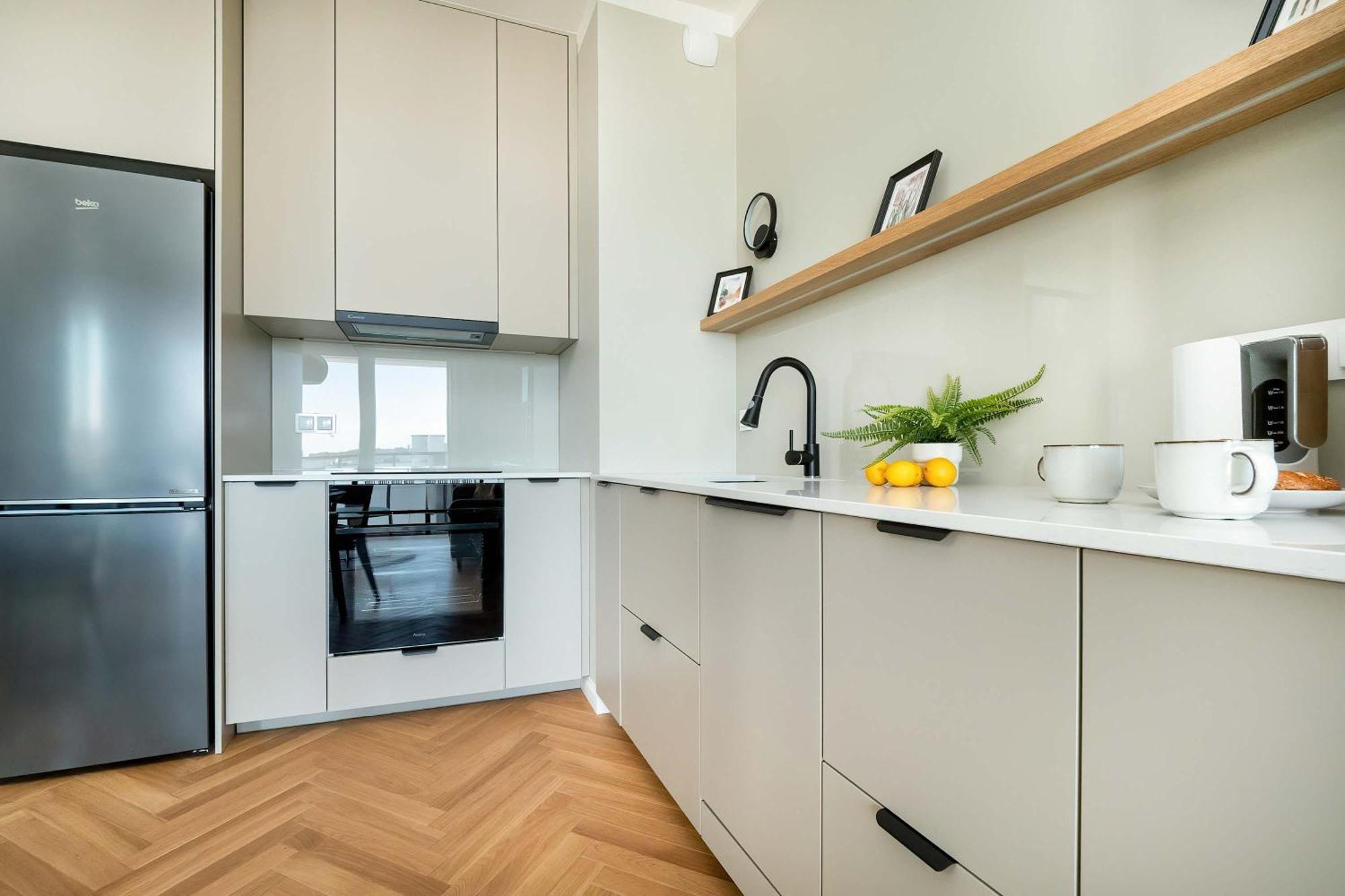 Air Conditioned In With Parking And Bathtub By Renters Varsovia